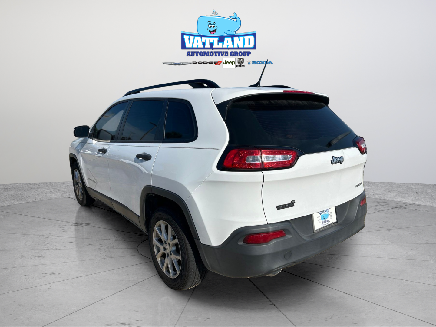 Used 2015 White Jeep Sport image 3