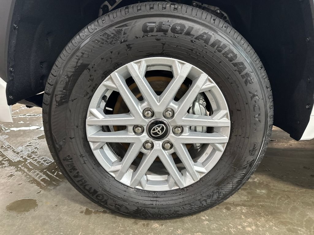 New 2026 White Toyota SR5 image 9