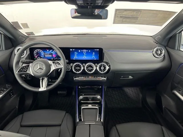 New 2026 Polar White Mercedes-Benz GLA 250 image 33