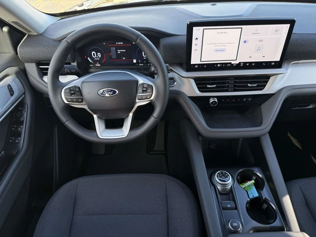 New 2026 Agate Black Metallic Ford Active image 4