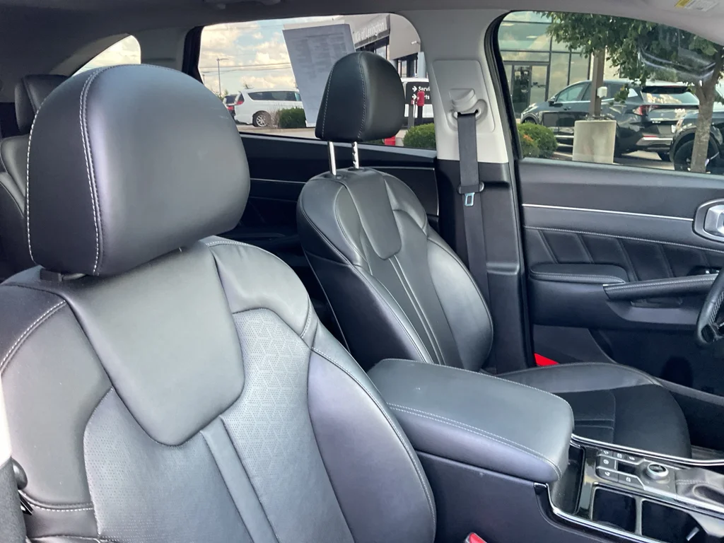 Used 2022 Ebony Black Kia SX image 12