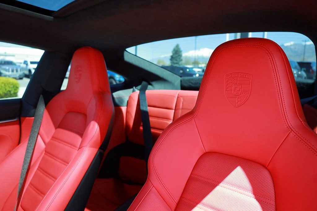 2025 Porsche 911 Turbo S - Photo 17