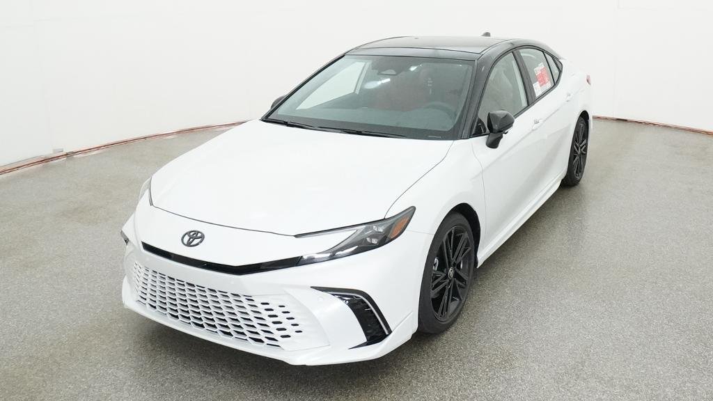 New 2026 Wind Chill Pearl with Midnight Black Metallic roof Toyota XSE image 20