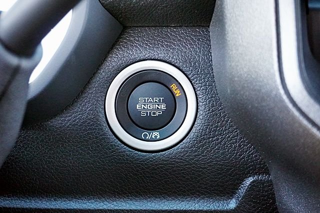 New 2026 Granite Crystal Metallic Clear-Coat Exterior Paint RAM Tradesman image 34