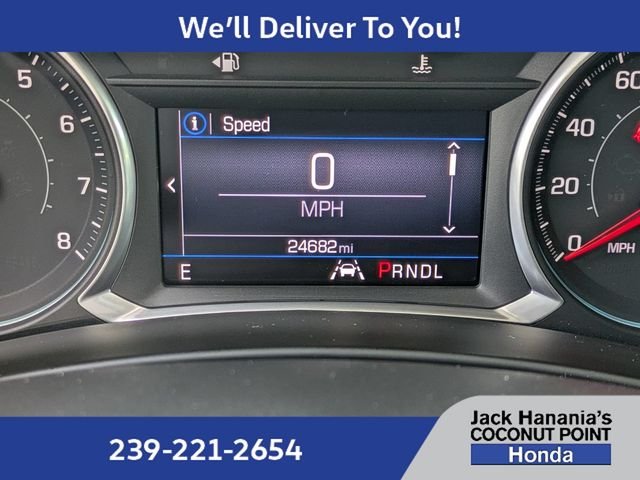 Used 2022 White Chevrolet LT image 31
