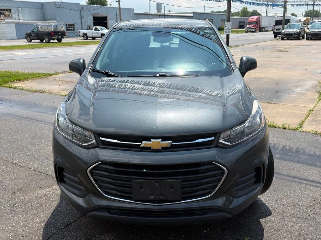 Used 2019 Gray Chevrolet LS image 11