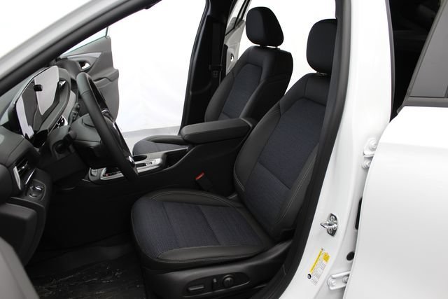 New 2026 Summit White Buick Preferred image 17