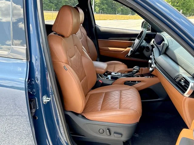 Used 2024 Black Kia SX-Prestige X-Line image 27