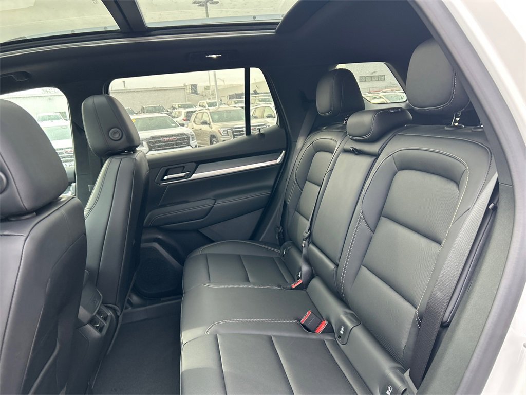 2026 GMC TERRAIN - Image 33