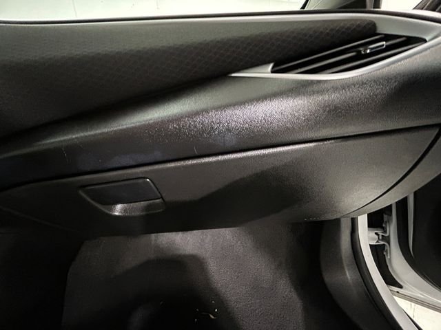 Used 2023 White Chevrolet LT image 24
