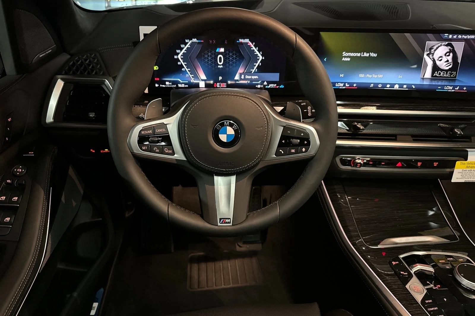 New 2026 Carbon Black Metallic BMW xDrive40i image 13