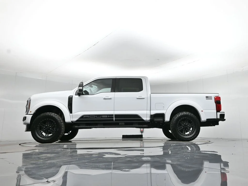 New 2026 Oxford White Ford Lariat image 54