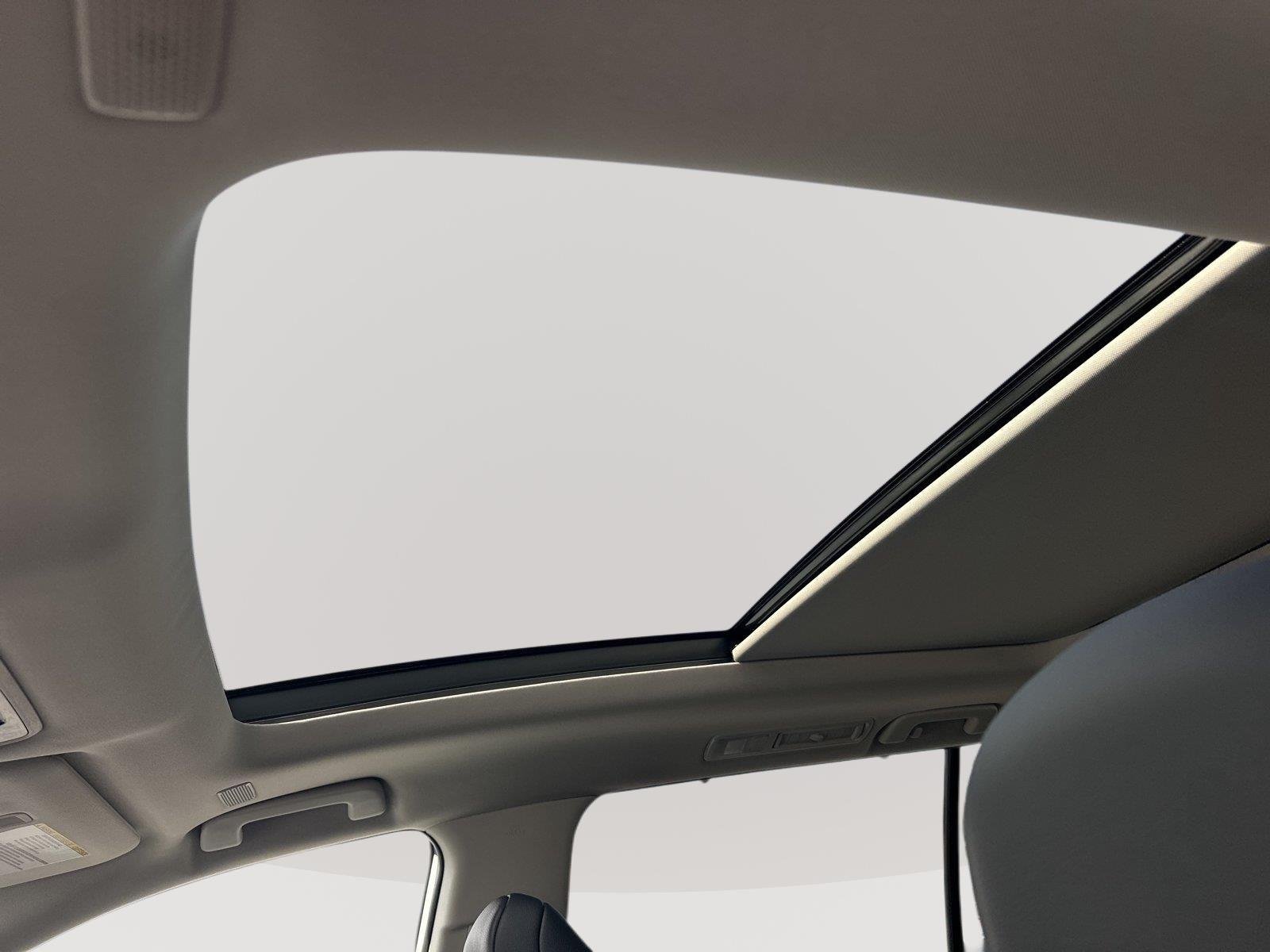 New 2026 Wind Chill Pearl <sup>1</sup> Toyota  XLE image 10