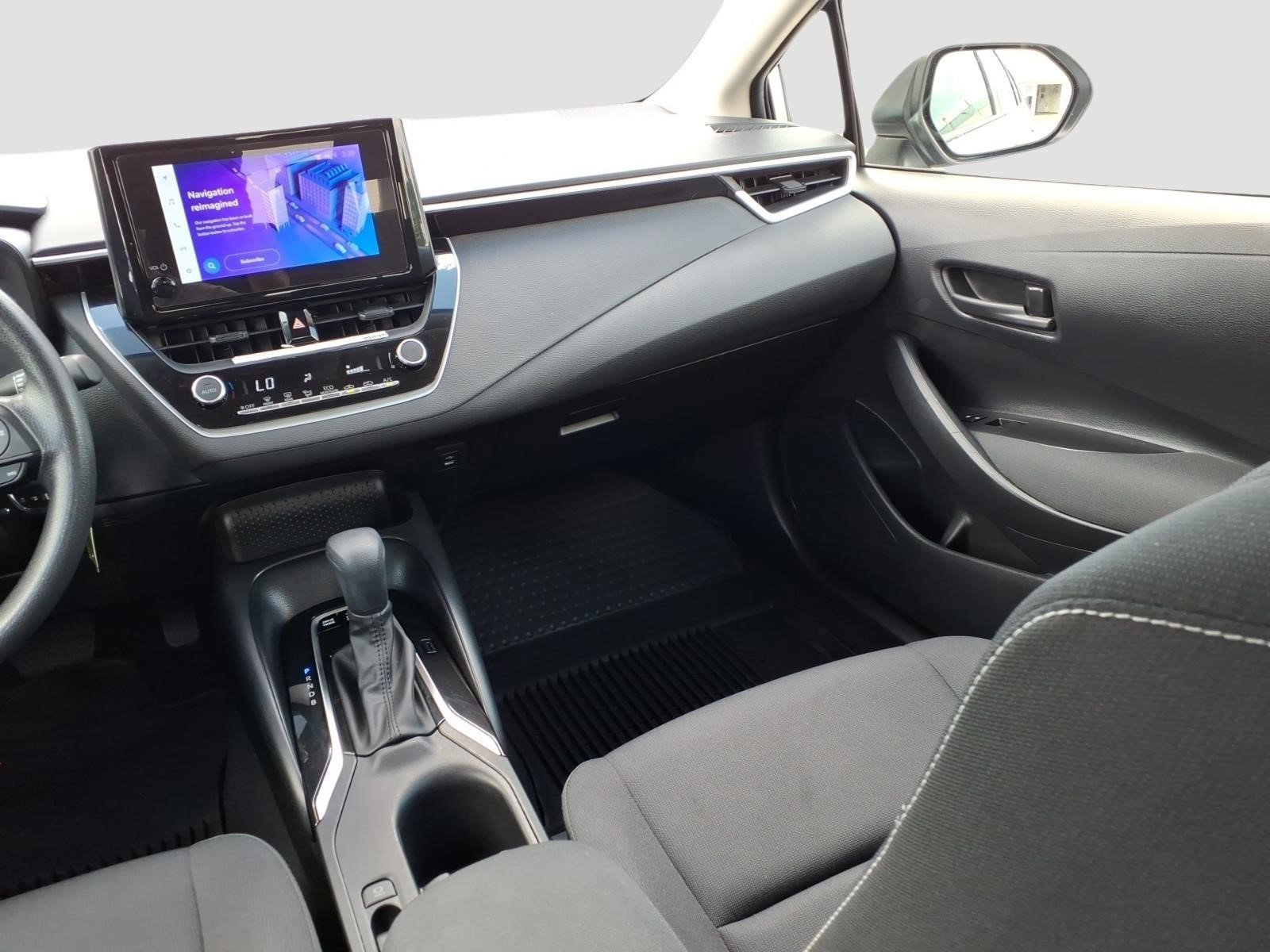 2023 Toyota Corolla LE - Photo 15