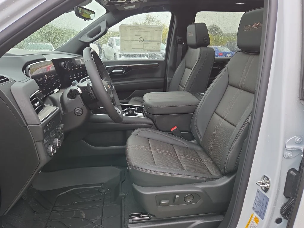 2027 Chevrolet Tahoe High Country - Photo 24