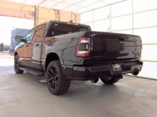 Used 2023 Diamond Black Crystal Pearlcoat Ram Laramie image 6