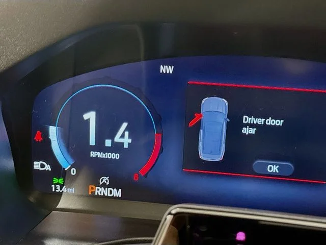 New 2026 Carbonized Gray Metallic Ford Tremor® image 12