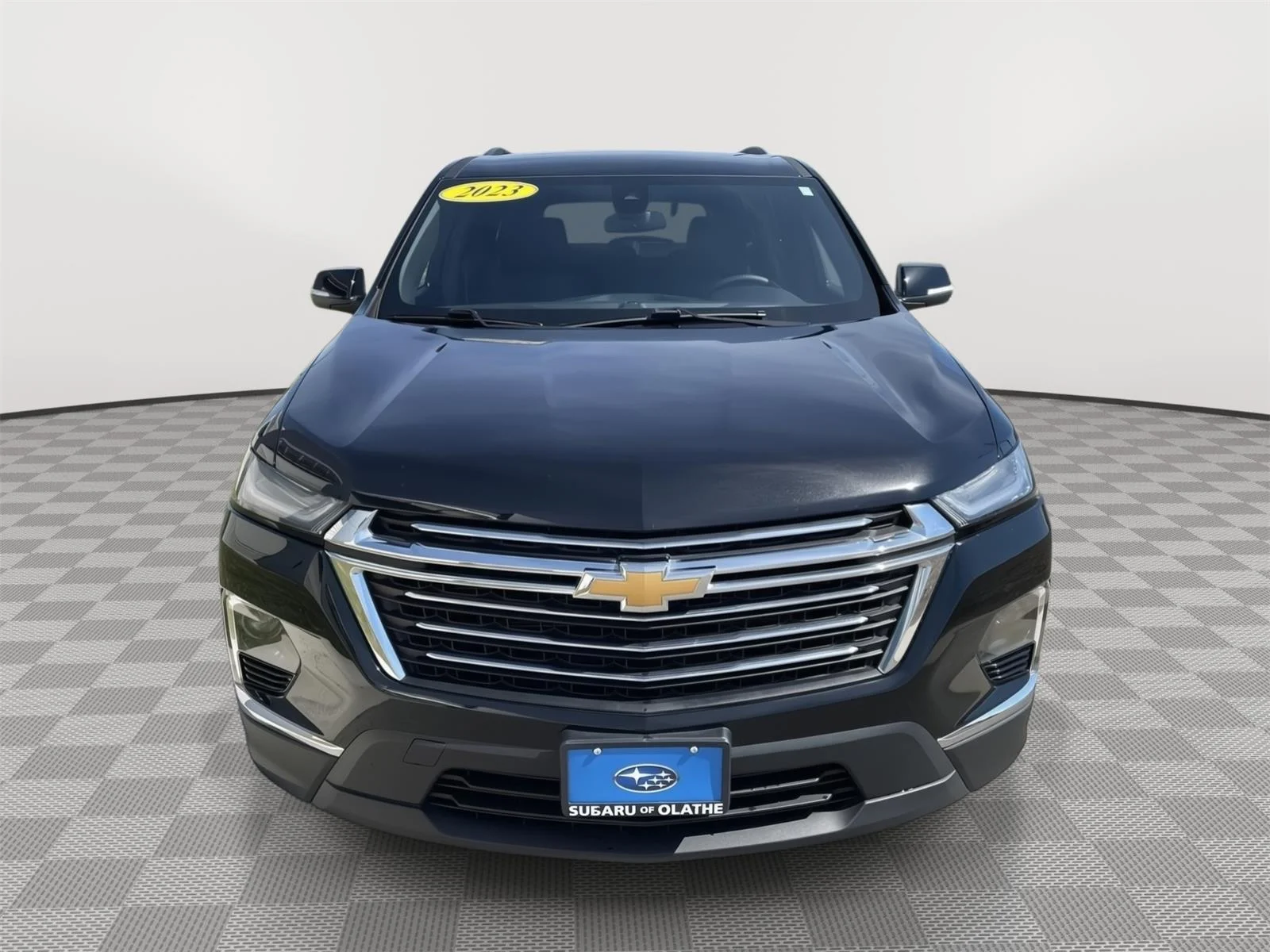 Used 2023 Chevrolet Traverse 1LT with VIN 1GNEVGKW4PJ286934 for sale in Kansas City