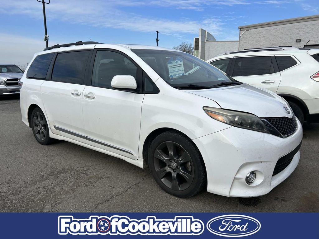 Used 2016 Toyota Sienna SE with VIN 5TDXK3DC1GS764235 for sale in Cookeville, TN