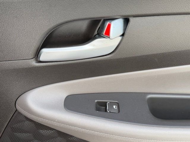 Used 2019 Gray Hyundai SEL image 10