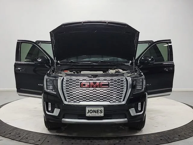 Used 2021 Onyx Black GMC Denali image 10