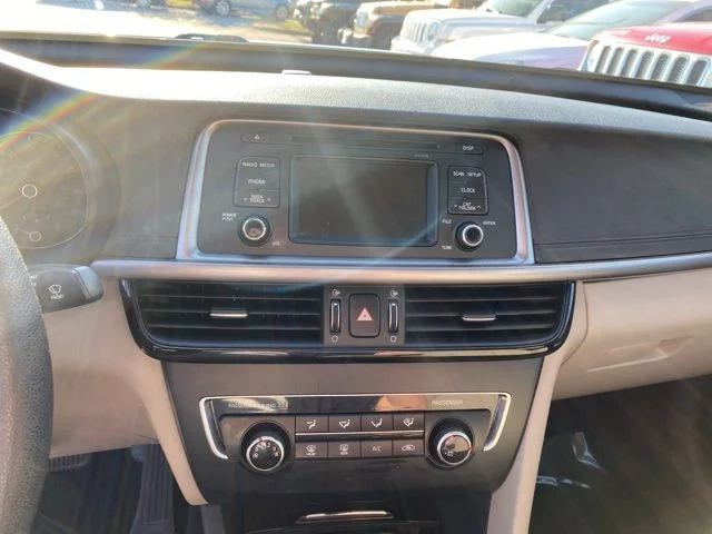 Used 2016 Purple Kia LX image 14