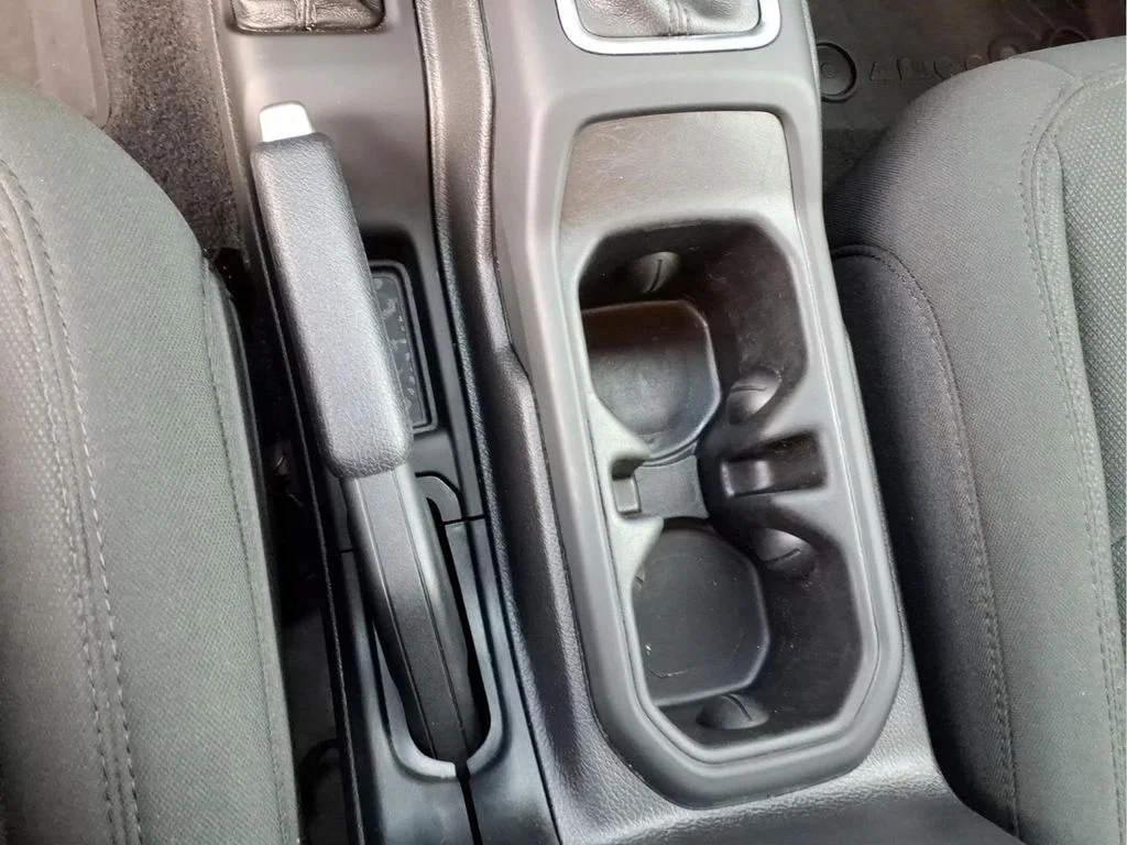 Used 2021 Gray Jeep Sport S image 27