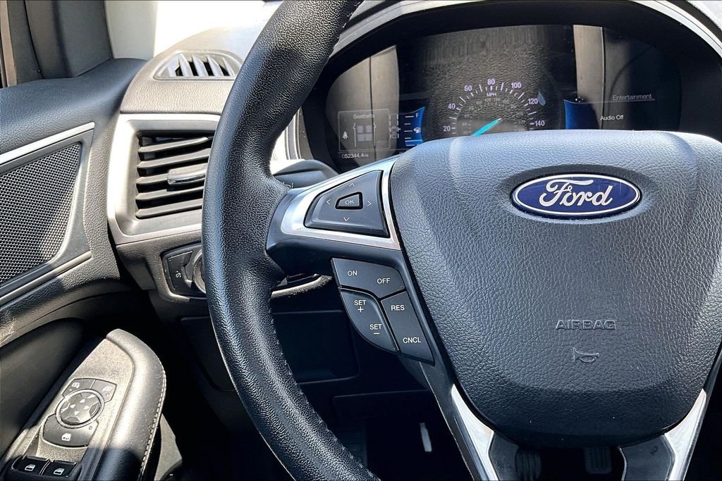 Used 2023 Gray Ford SEL image 17