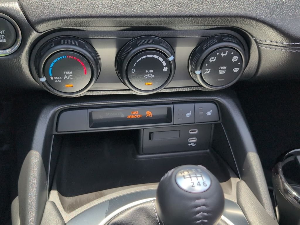 New 2026 Aero Gray Metallic Mazda Club image 28