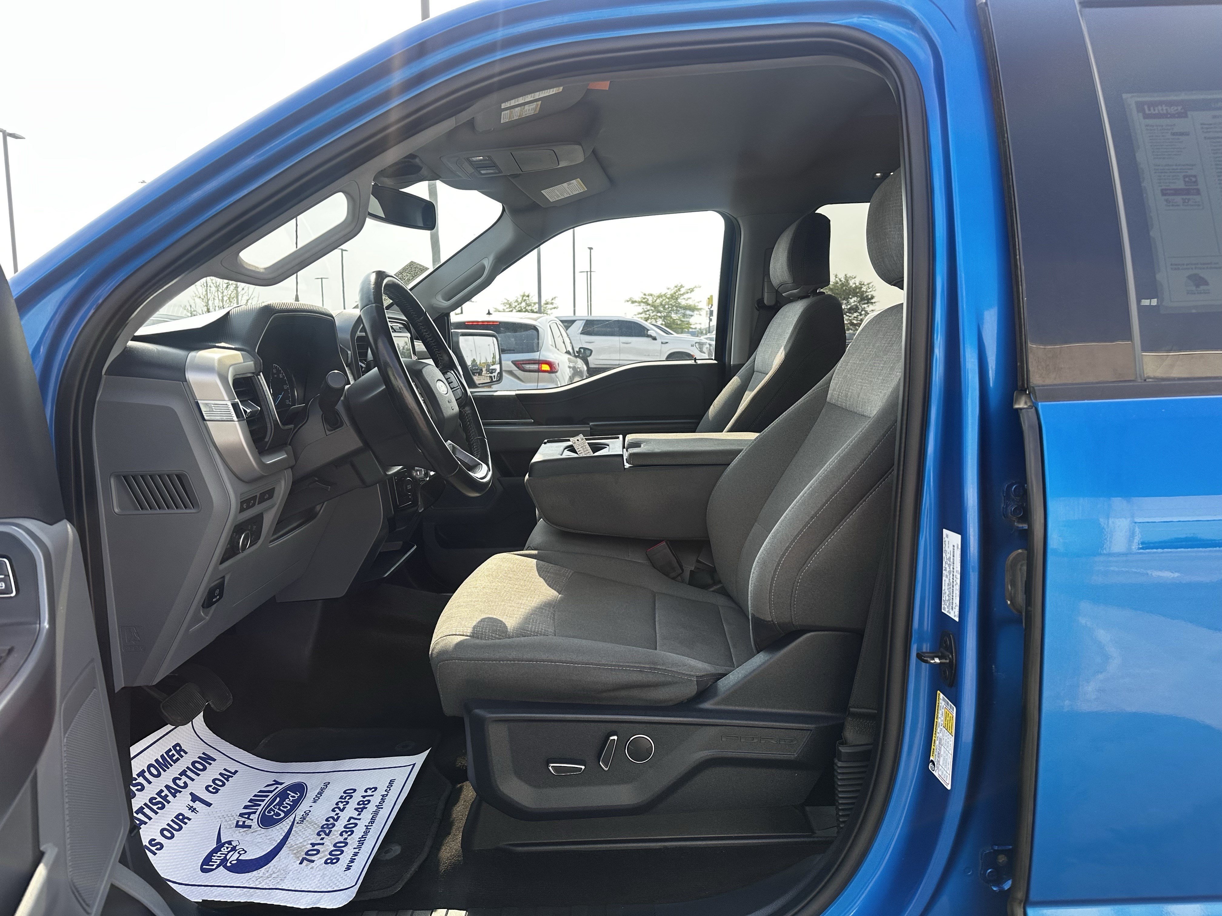 Used 2021 Velocity Blue Metallic Ford XLT image 18