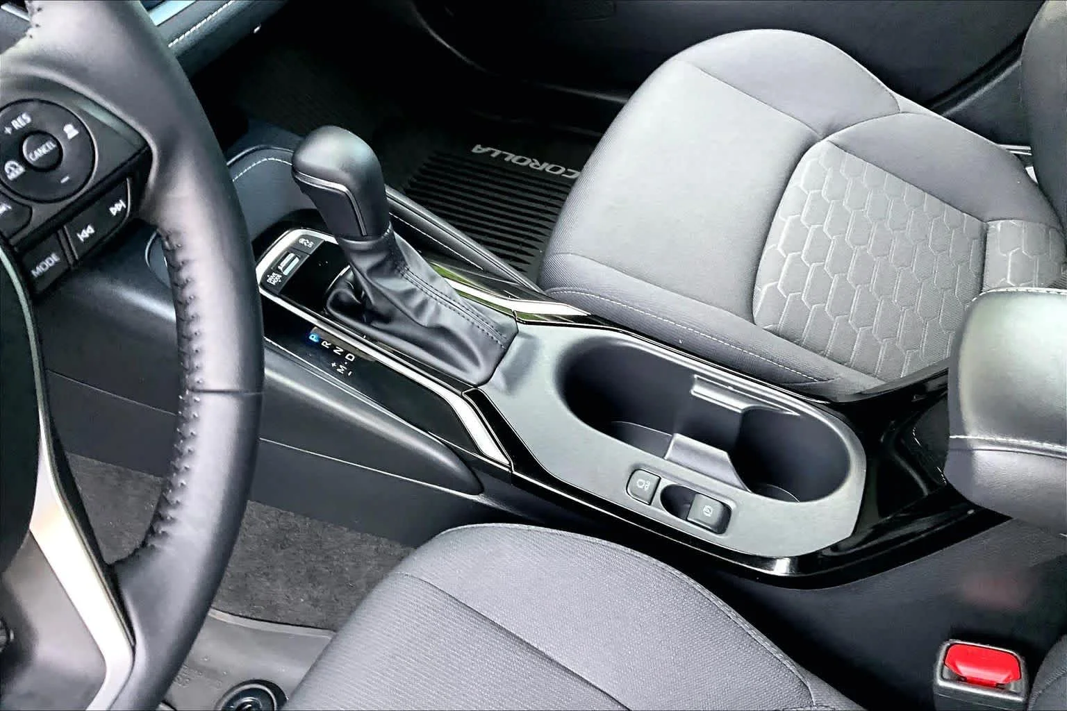 Certified Used 2024 Wind Chill Pearl Toyota SE image 15