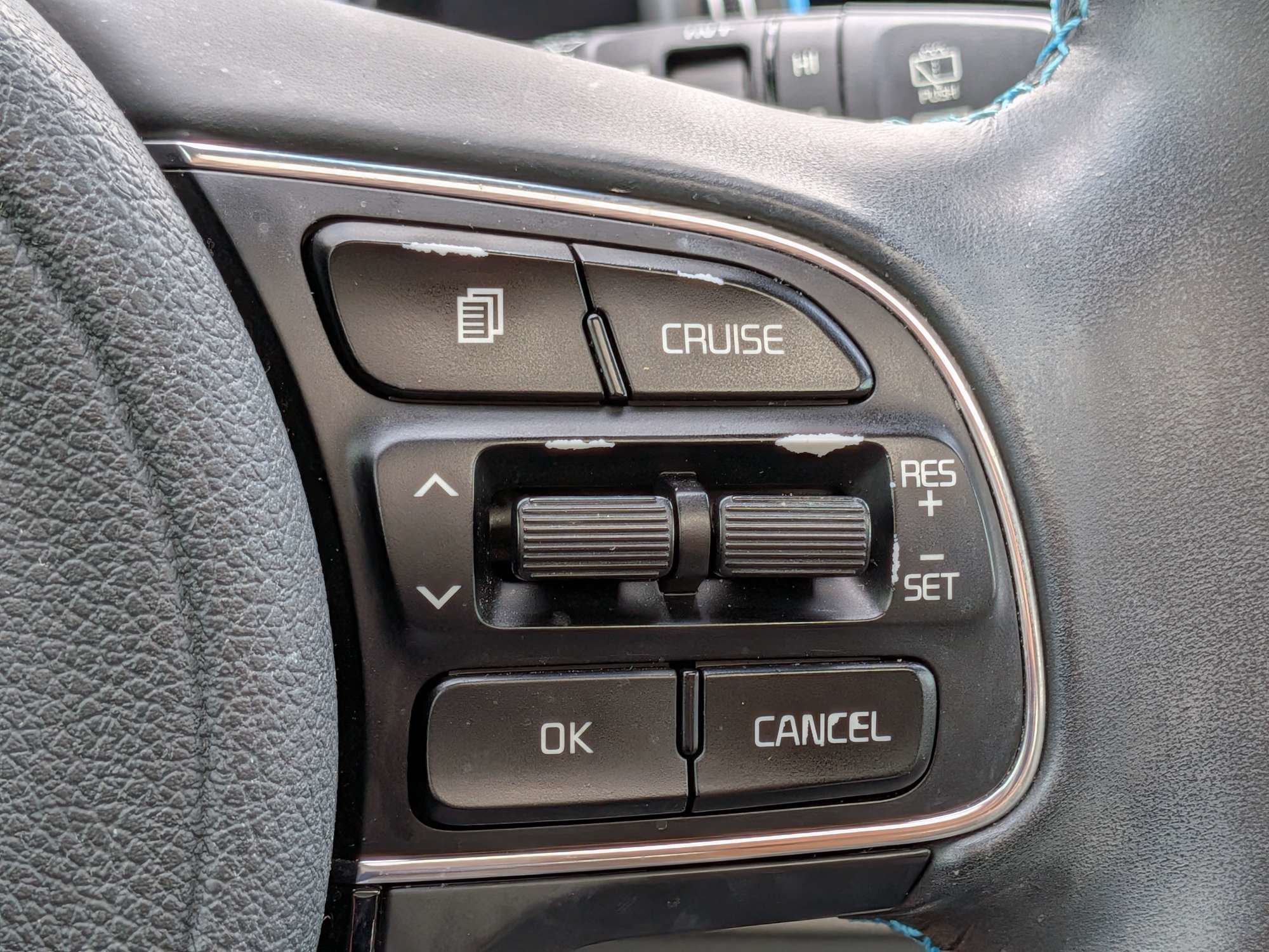 Used 2017 Metal Stream Kia Touring image 33