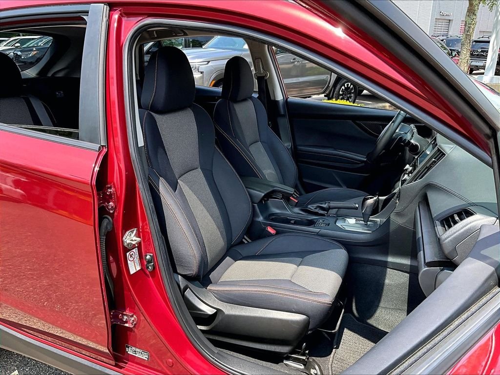 Used 2019 Red Subaru 2.0i Premium image 11