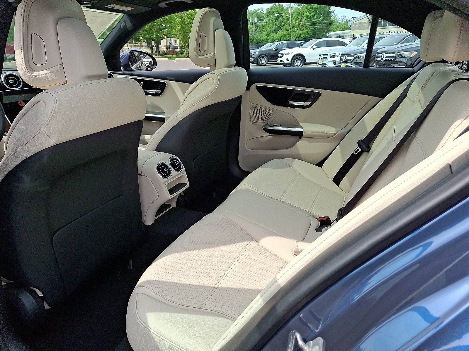 New 2026 Twilight Blue Metallic Mercedes-Benz C 300 image 21