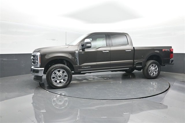 2025 Ford F-350 King Ranch photo 4