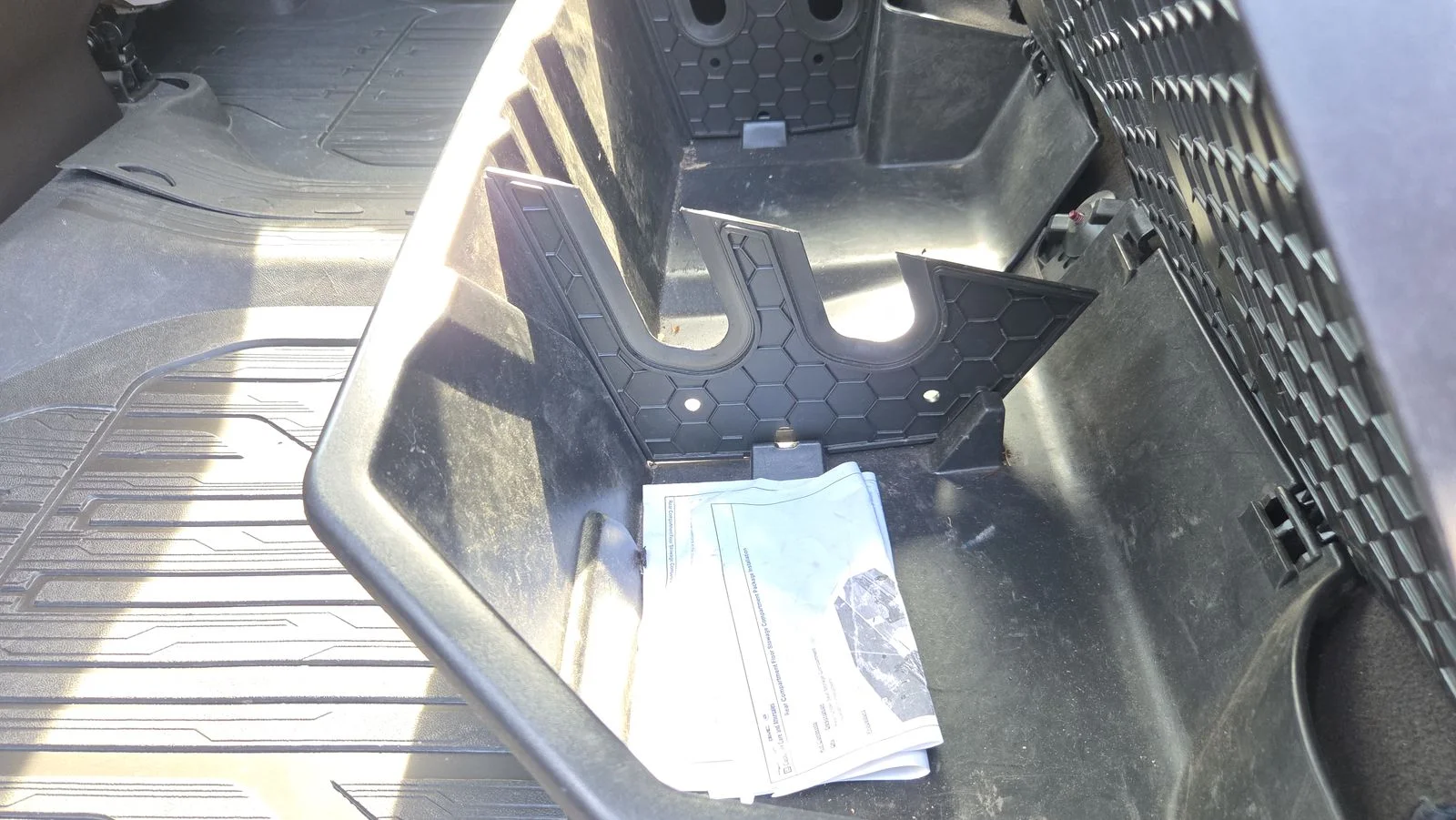Used 2019 Red GMC SLT image 28