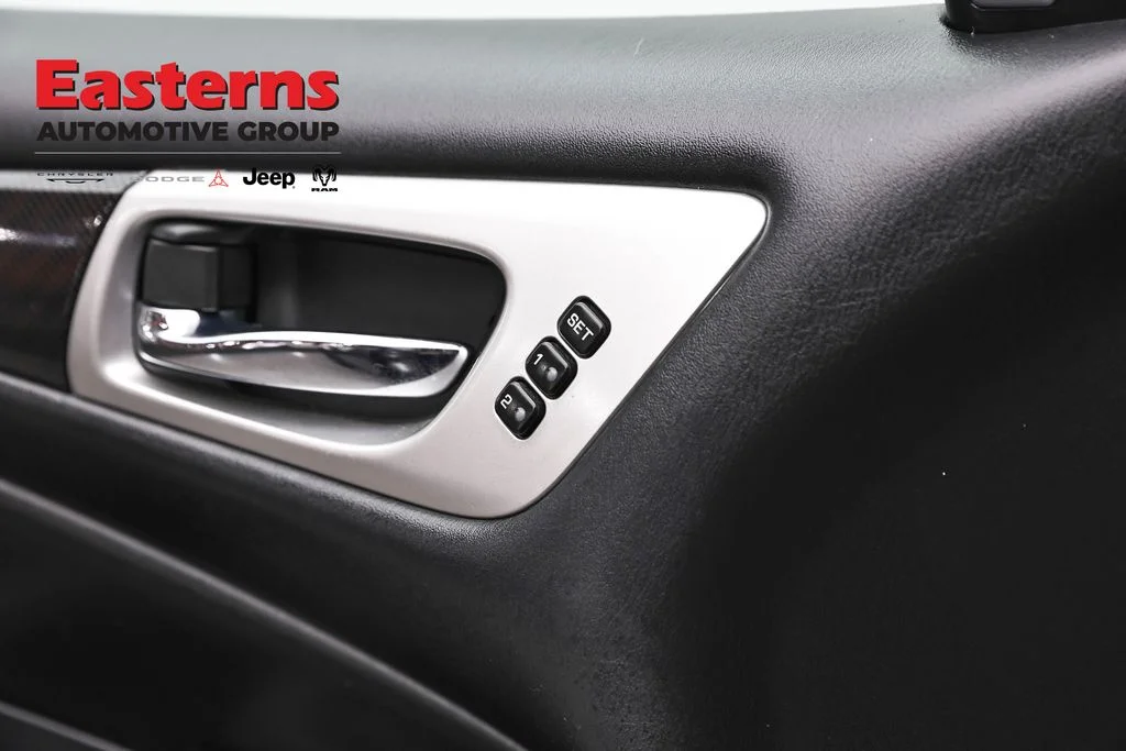Used 2020 Gray Nissan SL image 26