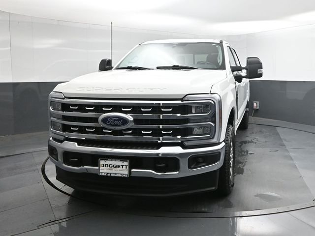 Used 2024 White Ford Lariat image 21