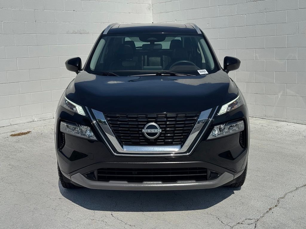 Used 2023 Black Nissan SV image 8
