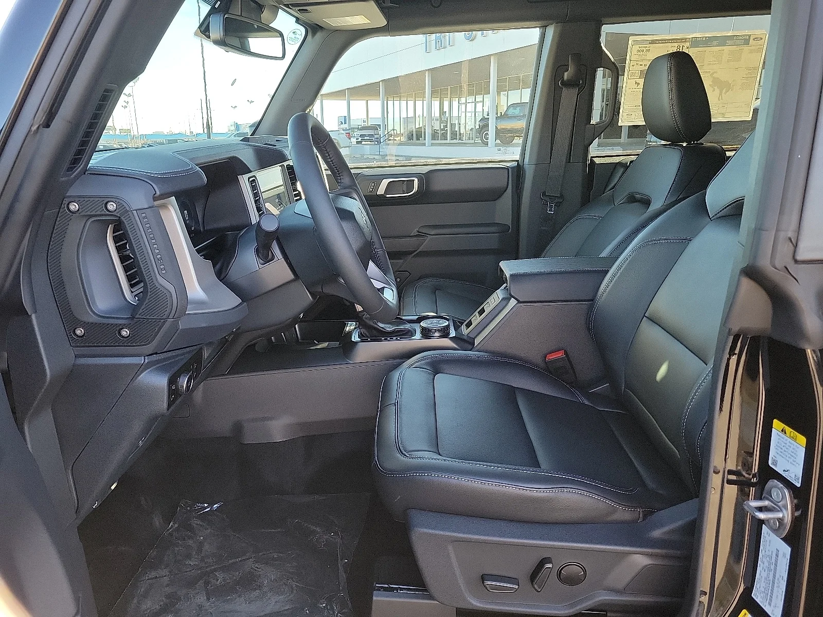 New 2025 Shadow Black Ford Outer Banks&reg; image 11