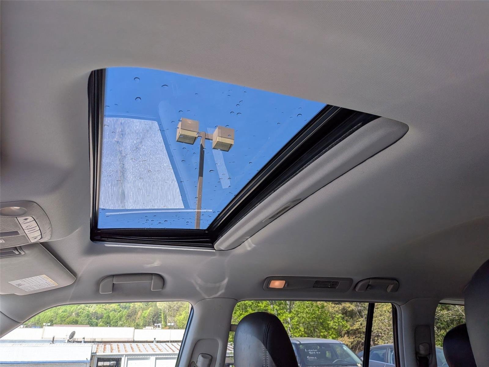 Used 2021 Super Black Nissan SL image 15