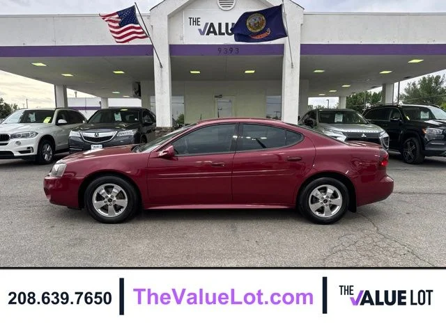 Used 2005 Red Pontiac GT image 1