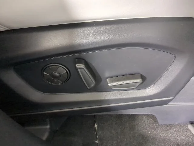 New 2026 Carbonized Gray Metallic Ford Platinum™ image 21
