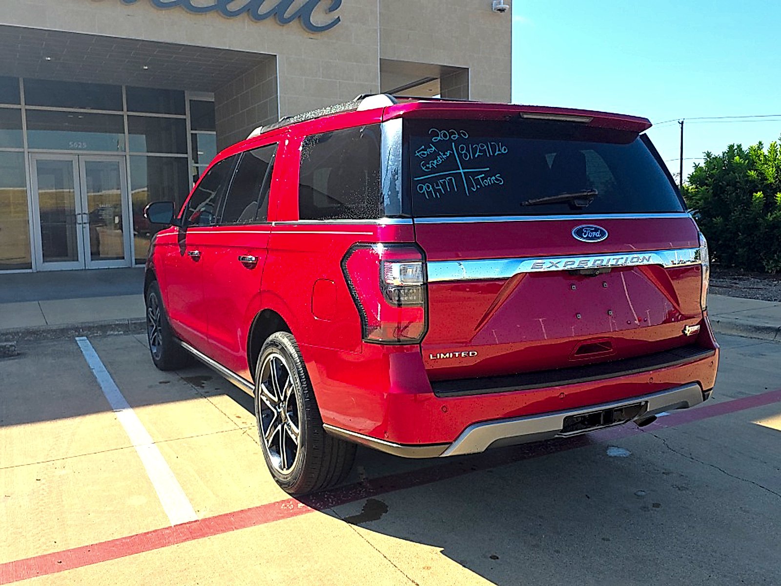 Used 2020 Rapid Red Metallic Tinted Clearcoat Ford Limited image 6
