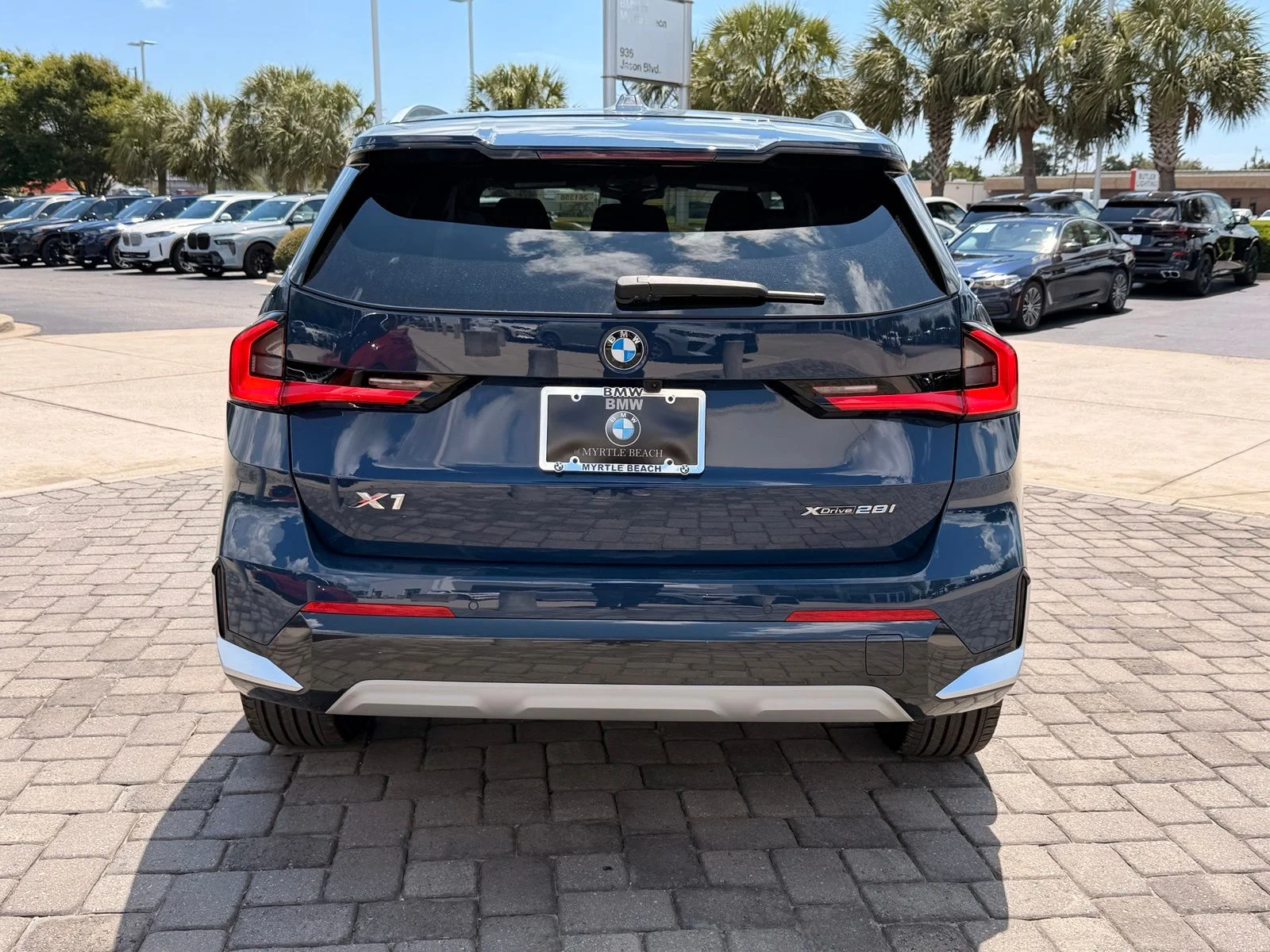 New 2026 Night Dusk Blue Metallic BMW xDrive28i image 10