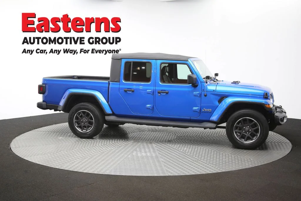Used 2021 Blue Jeep Overland image 56