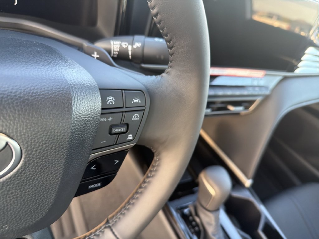 2026 Toyota Camry XSE - Photo 18