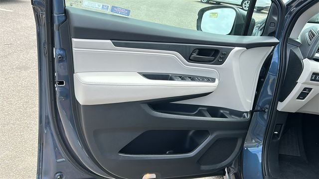 New 2026 Smoke Blue Pearl Honda EX-L image 9