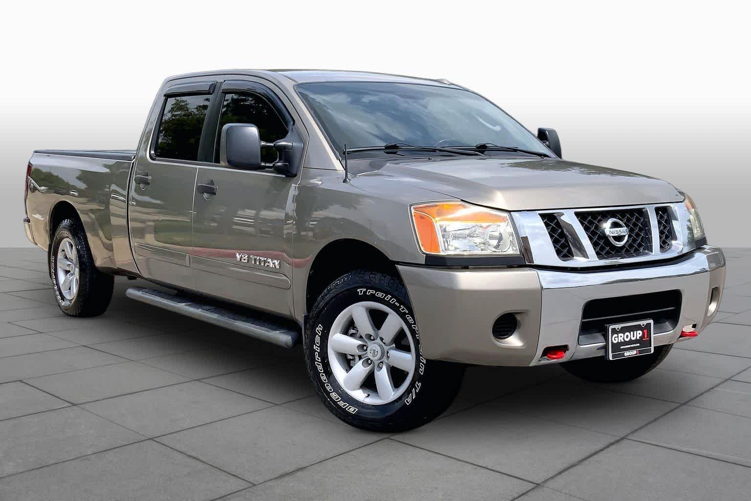 Used 2008 Desert Stone Metallic Nissan LE image 2
