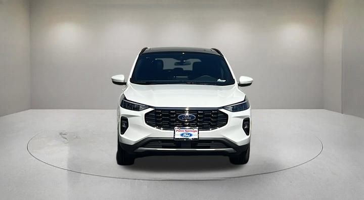 2025 Ford Escape ST-Line Select - Photo 2